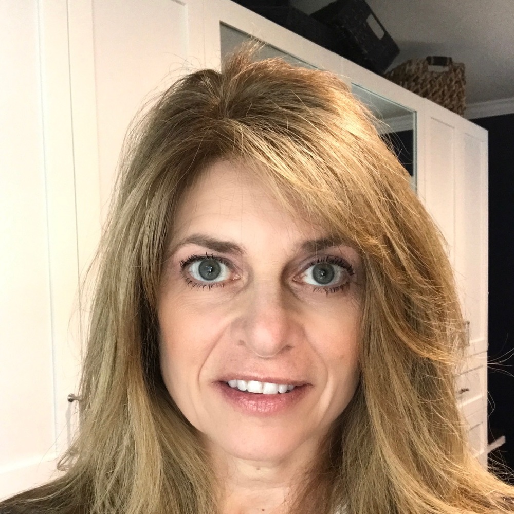Meet your Posher, Adriane